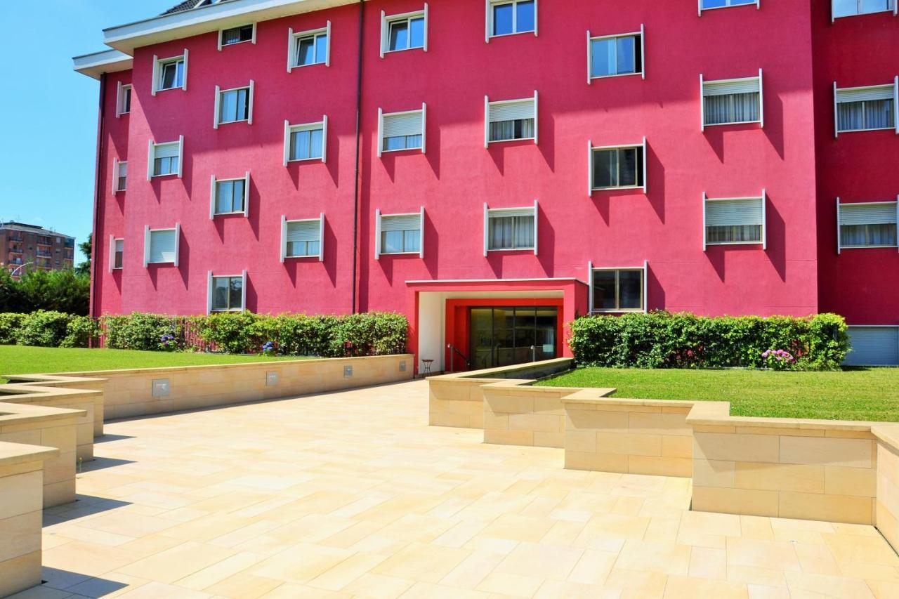 Delta Hotel Apartments San Donato Milanese Exterior foto